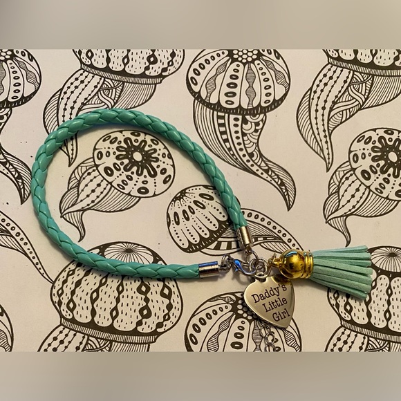 2/$25. Daddy’s little girl charm bracelet NEW Handcrafted (7" wrist) - Picture 3 of 3